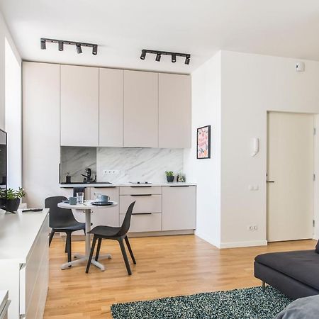 Cozy Modern Studio - Great For Short Trips Riga Luaran gambar