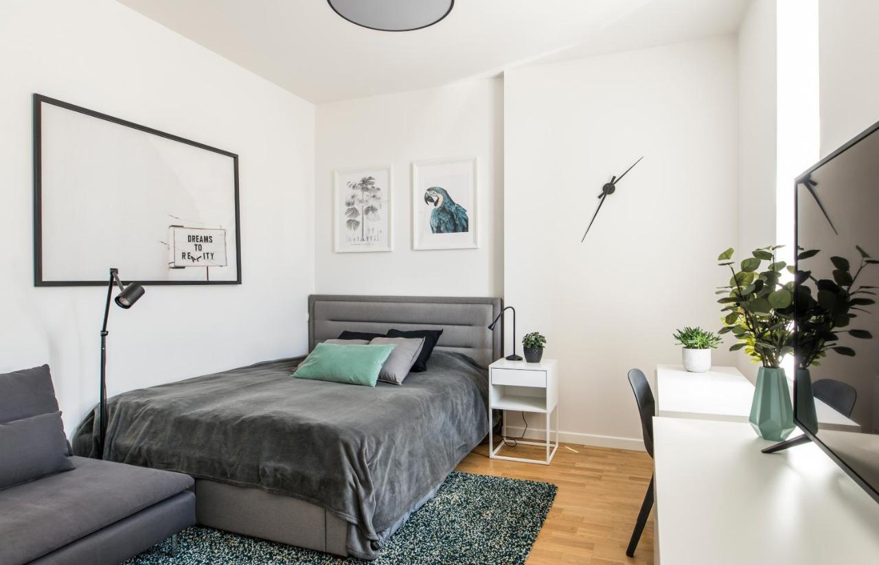 Cozy Modern Studio - Great For Short Trips Riga Luaran gambar