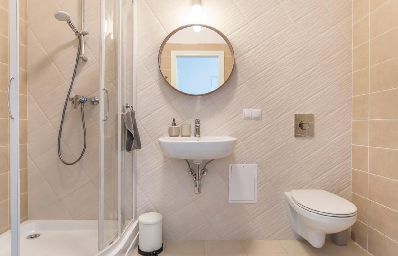 Cozy Modern Studio - Great For Short Trips Riga Luaran gambar